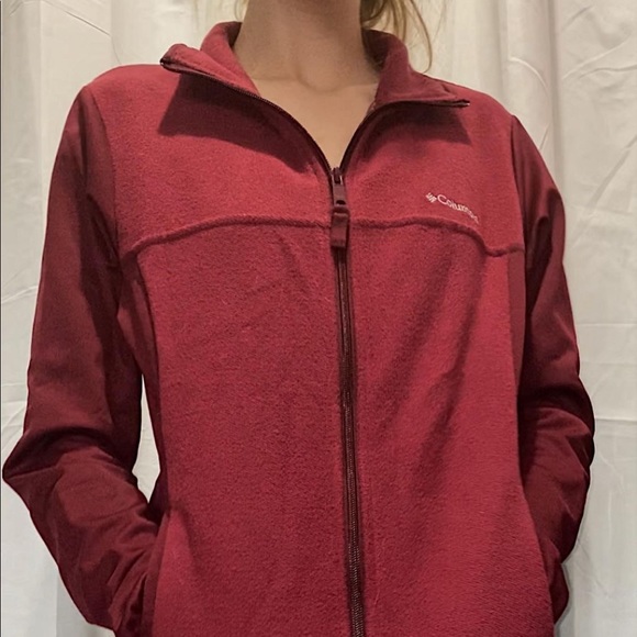 Columbia zip up. - Picture 2 of 4